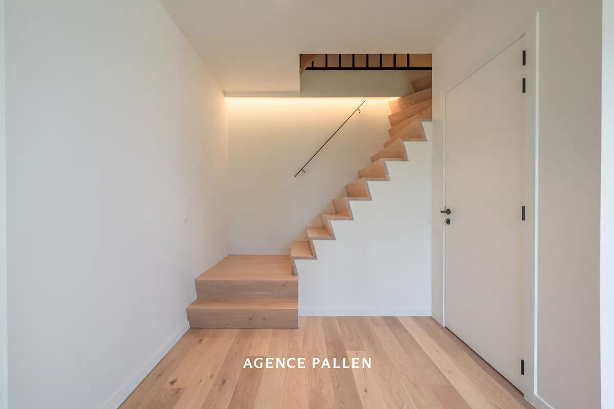 894bc350d1d23169e853a464c156692c7bf222788460167873251a138ec508d3