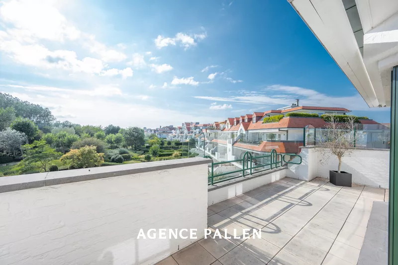 E95b91d9deab59e00fb65910db16f42e963774899ff471b3166ef1a13a9e17db