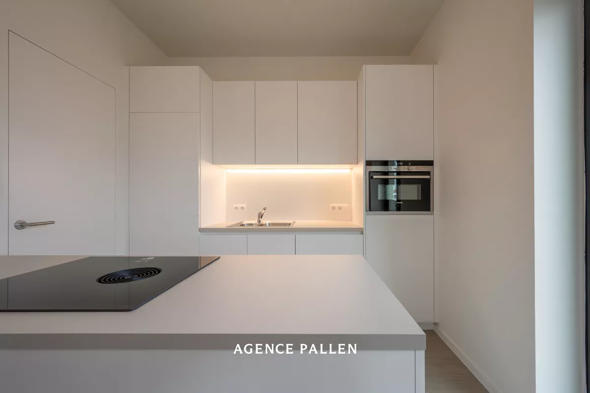 9e0121a8348dba48ea3c19dd608a9ca77f3c15f3d95228b4428c8dbb04d5a2ea