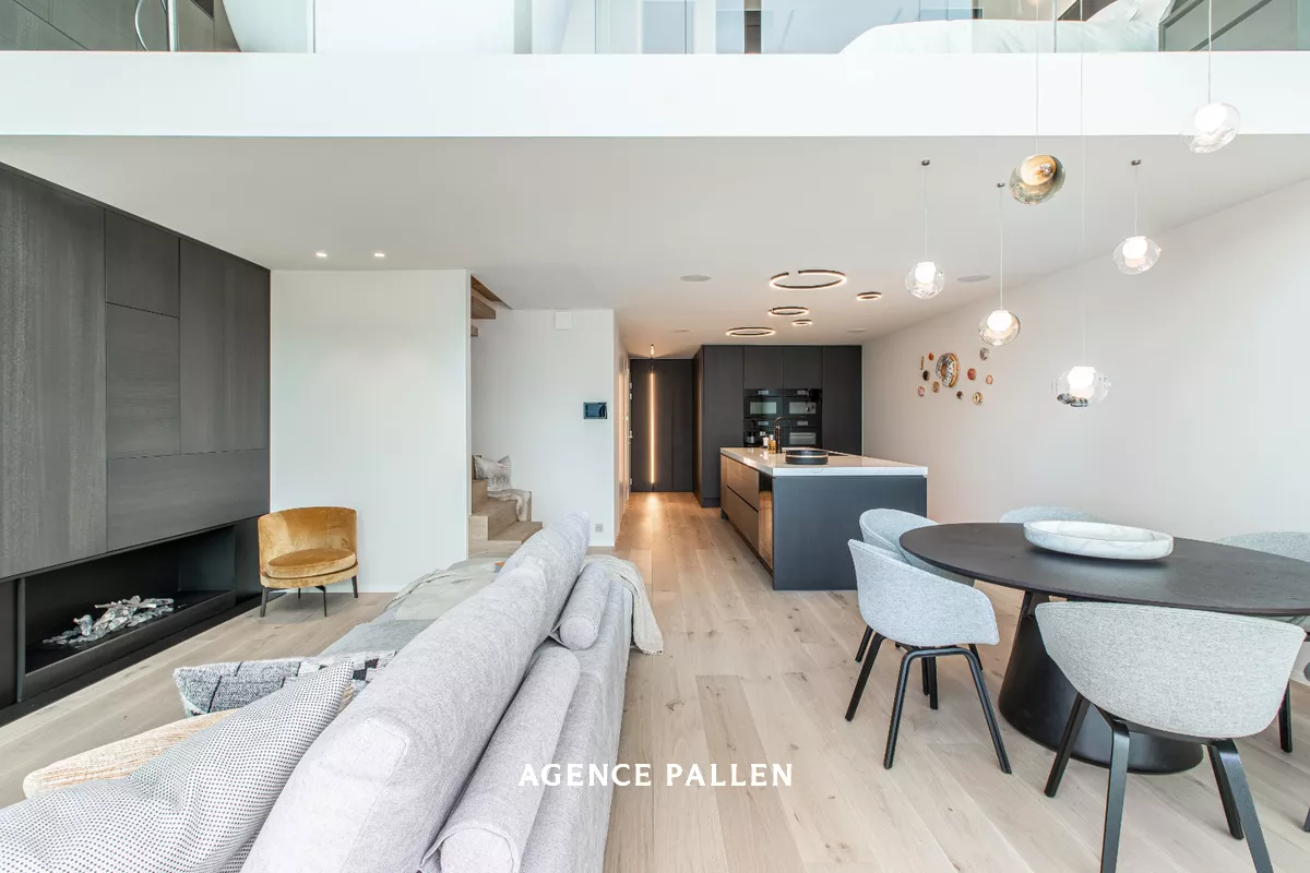 A1b925f9dc973112229721f7bd5683afeceb143d32cf6666c38f27e0c263cb02