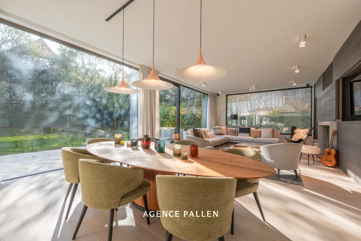 81d817f1ba23b3195e9e1cf91df5b28a9f64b0294fe738ffa2b1adddcbe4922f