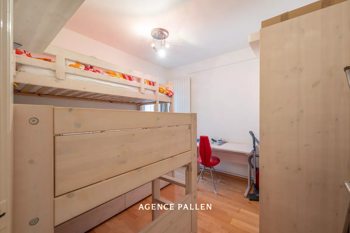 Ce2d0376b83b69815add4f33179db058ff4b9c664e3767988f5162da688da425