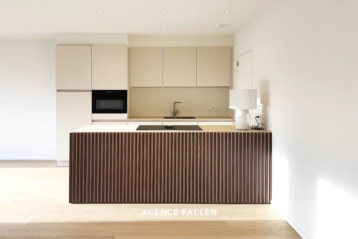 Cb10931257d4688879b25c923bb454add2b7d105198f96b33ef1955c321fe749