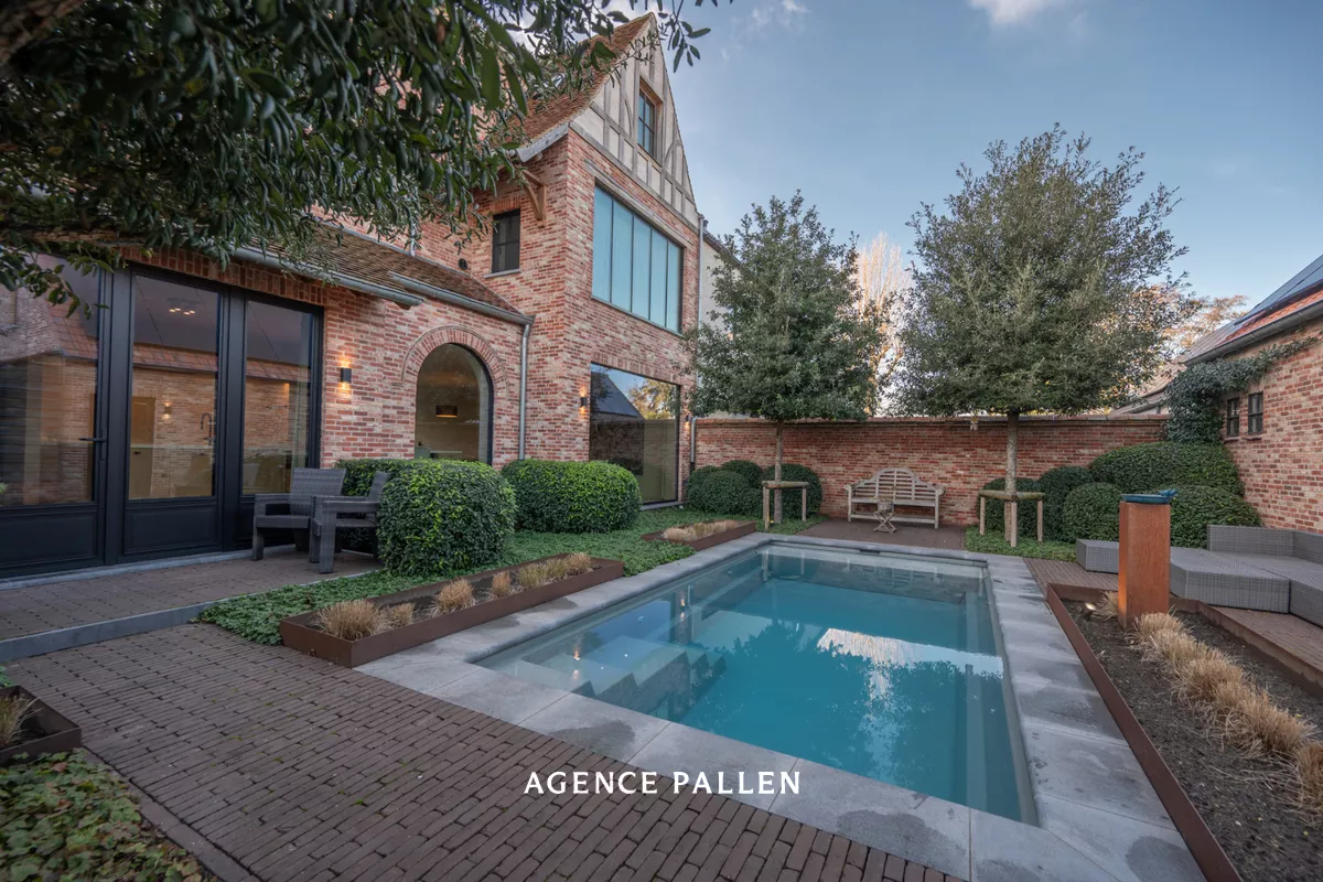 D39af5859ad7ba1039ce5aff4e0b621155d27a819590869cbaf5a297adeb5311