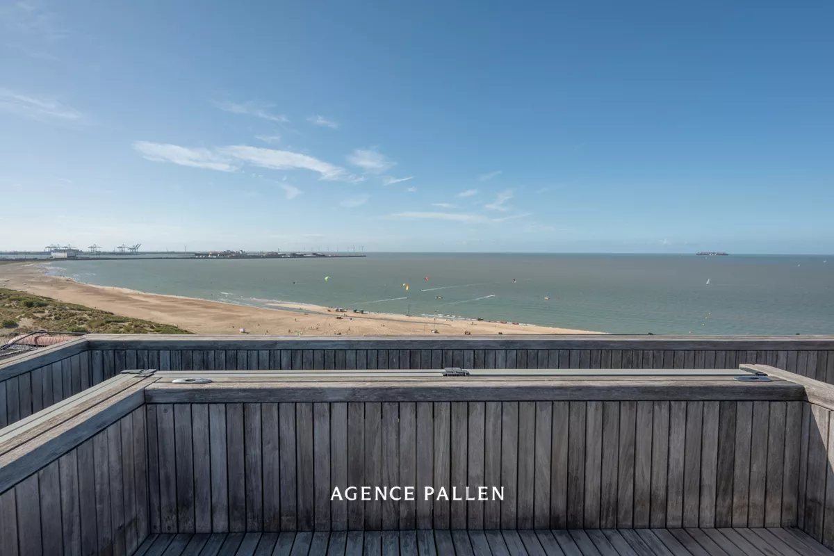 72c6a5121f8da3317ff96263385ceaf229e0803bf347063f3101f4c95eb53b37