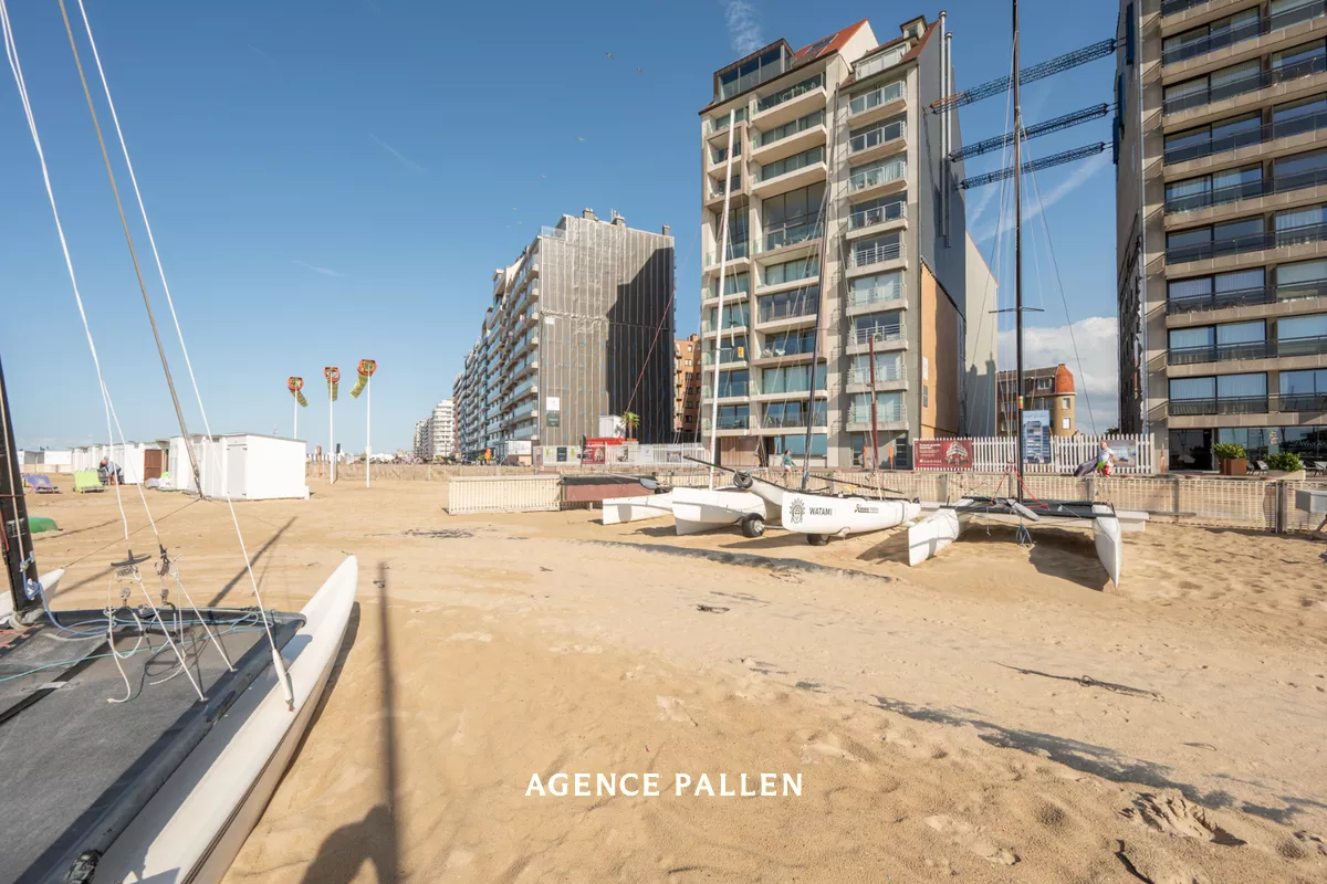 8f9280d85fae5d56386f92472ea54c9d729e141e57421c20a481661e20e5953f