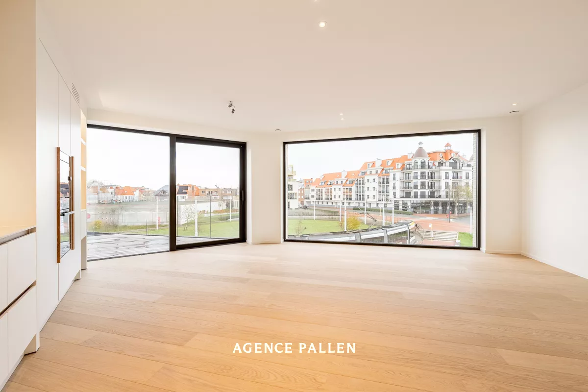 D09d13bfac7e7439610135c8d9b3f2730972e2684b13e9c10e980b9570330db6