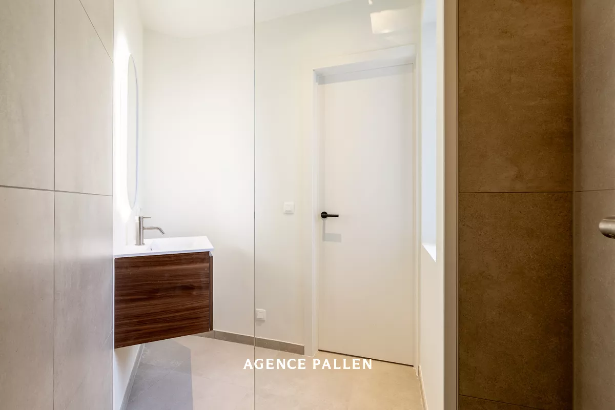 90b39f0c2a9124c4bb4ee1c5fa791e8881ba19f39654785d098b236d3918dfb3