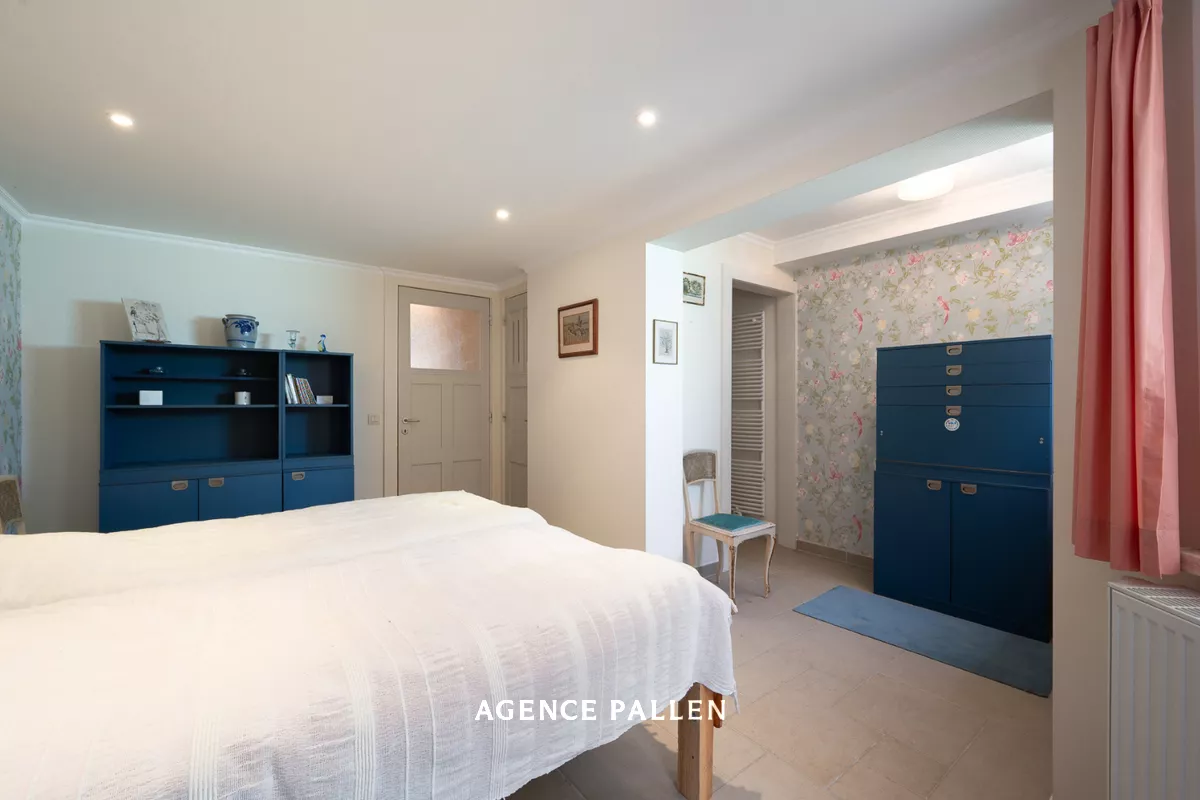 9effb4f41a2f80144f27ce7ceeeaeae46b606e63fb875989219a9b2233685473