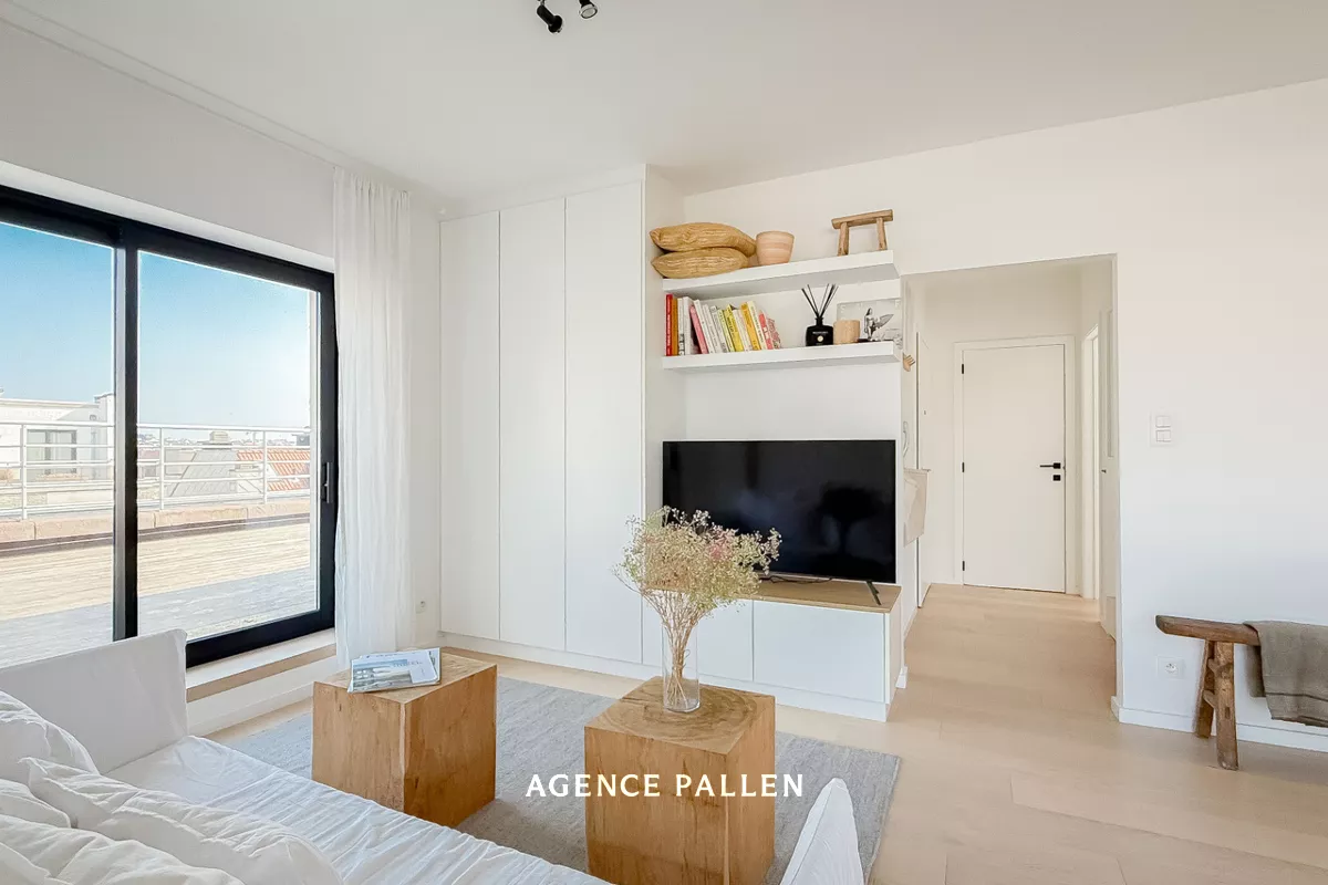 9a823bc4f235c2a4ad3954305d77a6296da9e321778326bbe190021d30e387b6